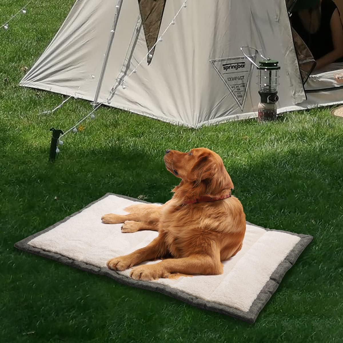 VMGreen Outdoor Dog Bed, Portable Dog Travel Mat, Rollup Pet Camping Gear, Crate Pad with Carry Handles for Large Dog, Super Soft, Machine Washable, 42 * 28” Grey