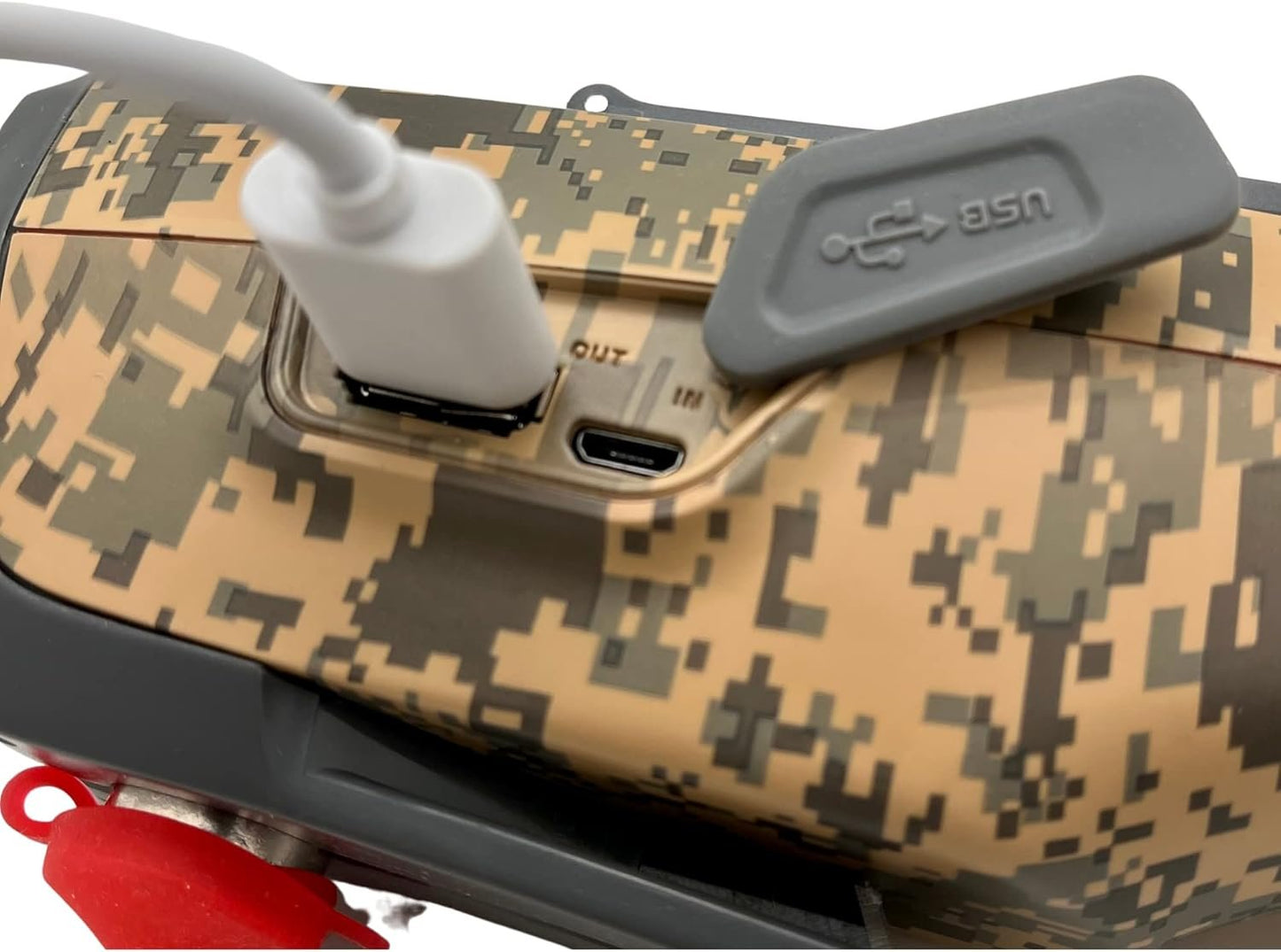 KELVIN 8 Automotive Emergency Tool 8: Power Generator with USB Powerbank, Razor Sharp Seat Belt Cutter, Car Flashlight Emergency Kit, Safety Window Hammer, & 100 db Emergency Siren - Camo