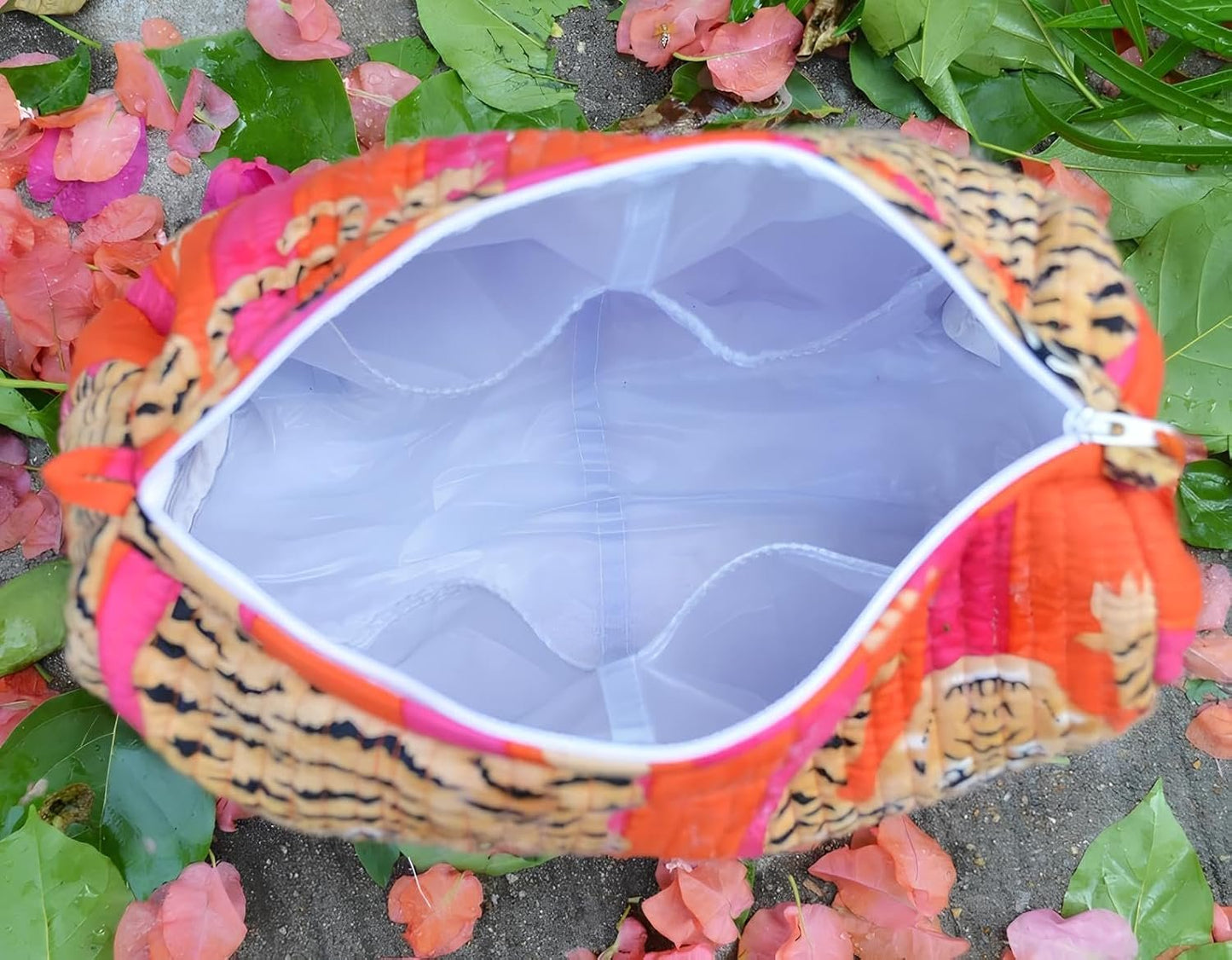 INDACORIFY Tiger Print Makeup Bag Set of 3 Pieces Indian Cotton Toiletry Bag Make up Pouch Travel Bag Quilted Wash Bag Shaving Cotton Cosmetic Kit, Multicolor, Bag