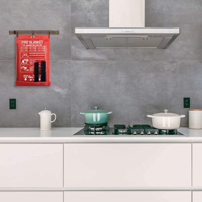 Emergency Fire Blankets for Home and Kitchen - Fire Retardant Blankets Suppression Blanket Flame Retardant Protection&Heat Insulation Design for Kitchen Stove Office Fireplace Car (39.3X 39.3inch)