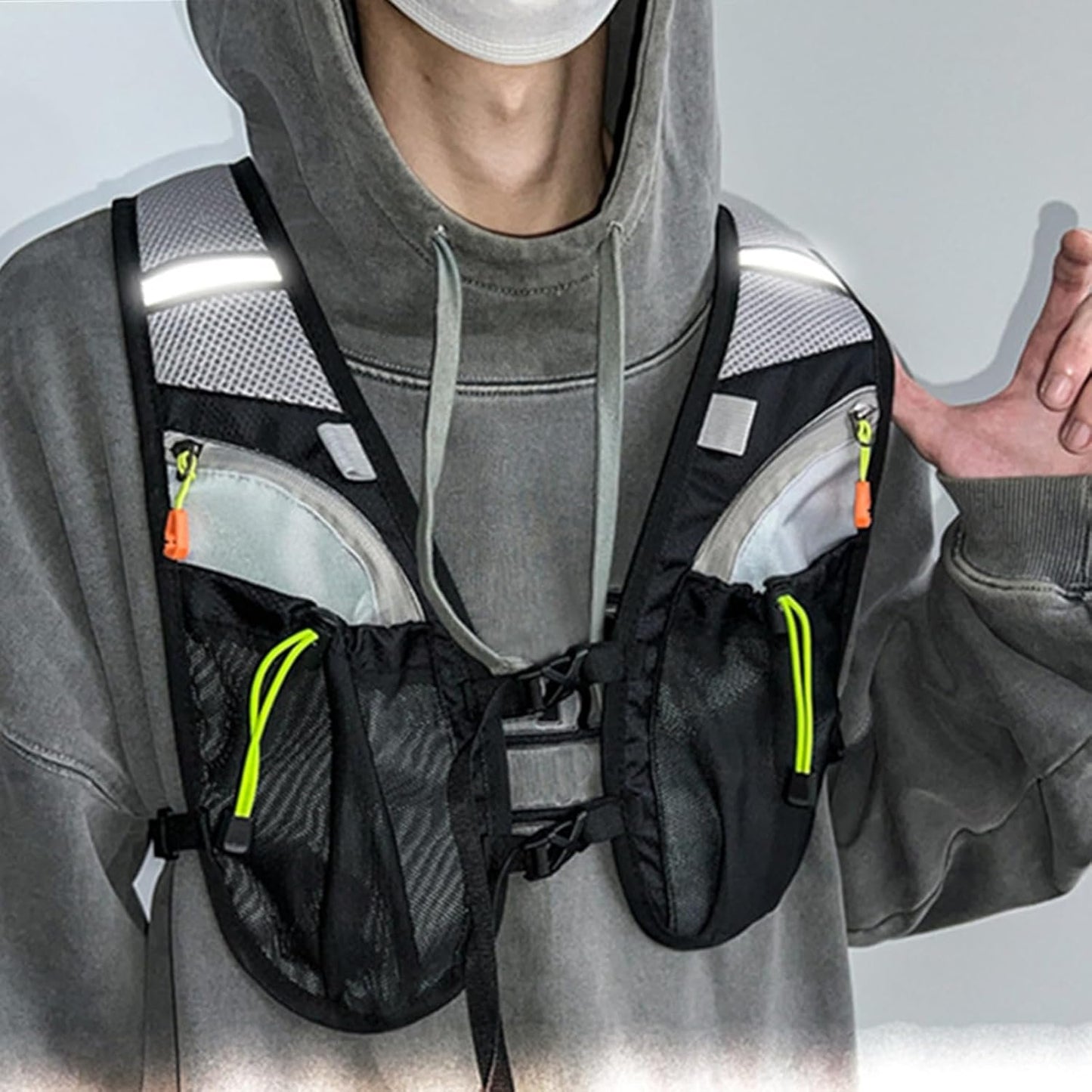 Running Hydration Vest, Portable Outdoors Kit, 11,81 x 18,5 in Reflective Design, Organizer Bag, Multiple Pockets Set per Trekking, Camping, Ciclismo, Mountain, Sport Activity