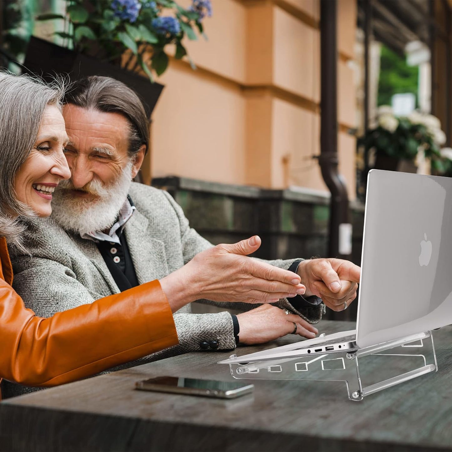 QUPIVA Acrylic Laptop Stand for Desk, Clear Ventilated Computer Stand Holder for Desk, Ergonomic Acrylic Sturdy Laptop Riser Compatible with MacBook Air Pro Dell Lenovo Thinkpad ASUS 9-16 Inch