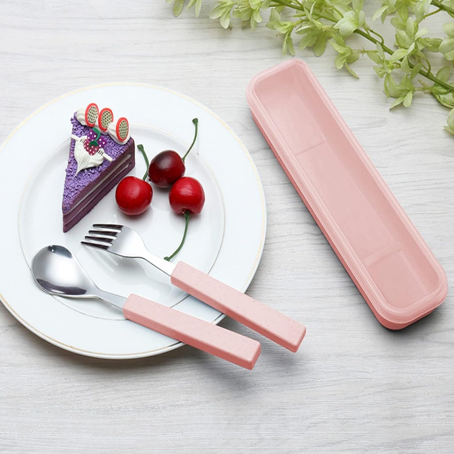 VANRA 3-Piece Children Utensils Set 18/10 Stainless Steel Child Flatware Set Silverware Knife Spoon Fork Set with Travel Case for Kids Lunch Box
