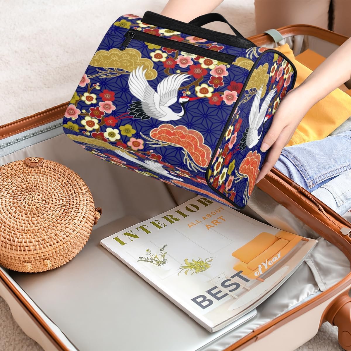 Crane Heron Japanese Pattern Travel Toiletry Bag for Men and Women Large Hanging Toiletry Organizer Waterproof Hygiene Bag with Metal Hook, Crane Heron Japanese Pattern, 10.2 x 6.5 x 9.2 inches
