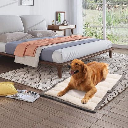 VMGreen Outdoor Dog Bed, Portable Dog Travel Mat, Rollup Pet Camping Gear, Crate Pad with Carry Handles for Large Dog, Super Soft, Machine Washable, 42 * 28” Grey