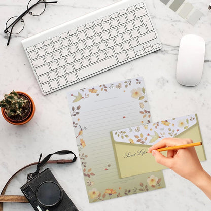 Lined Letter Paper Stationery Paper and Envelopes Set, 36Pcs A5 Floral Animal Lined Writing Paper with 18Pcs Envelopes,A5 Writing Paper and Envelopes Set,Lined Stationery Writing Paper with Envelopes