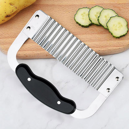 HIC Wavy Crinkle Cutting Tool Serrator Salad Chopping Knife and Vegetable French Fry Slicer, Steel Blade, 7.25-Inches x 5-Inches