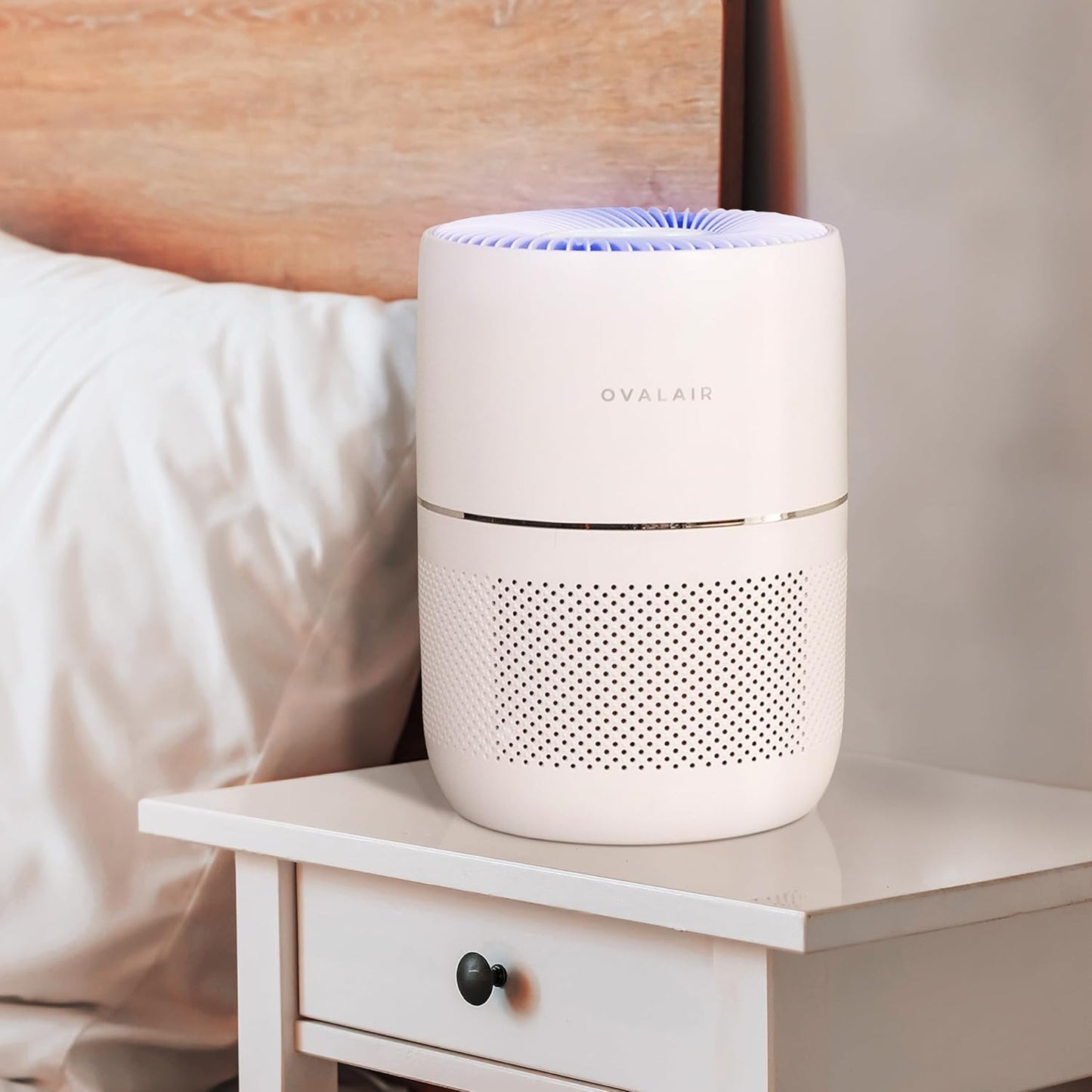 AIR2000A 3-Stage H13 Smart True HEPA Desk Air Purifier for Rooms up to 150 sq. ft. reduces Pet Odor, Smoke, White