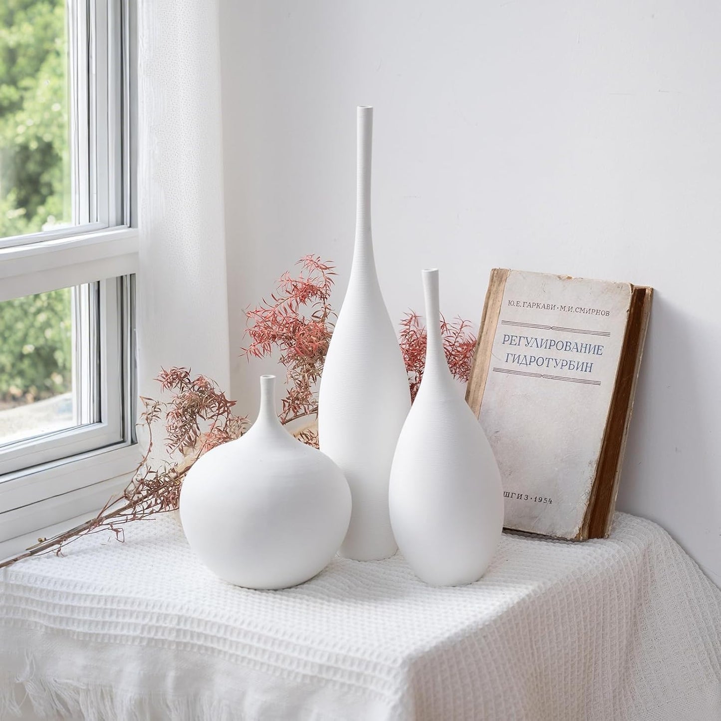 White Ceramic Vase Modern Boho Wabi-Sabi Flower Vase Set of 3 Decorative Aesthetic Vases for Centerpieces Pampas Matte Minimalist Vase for Living Room Table Shelf Home Decor Gift