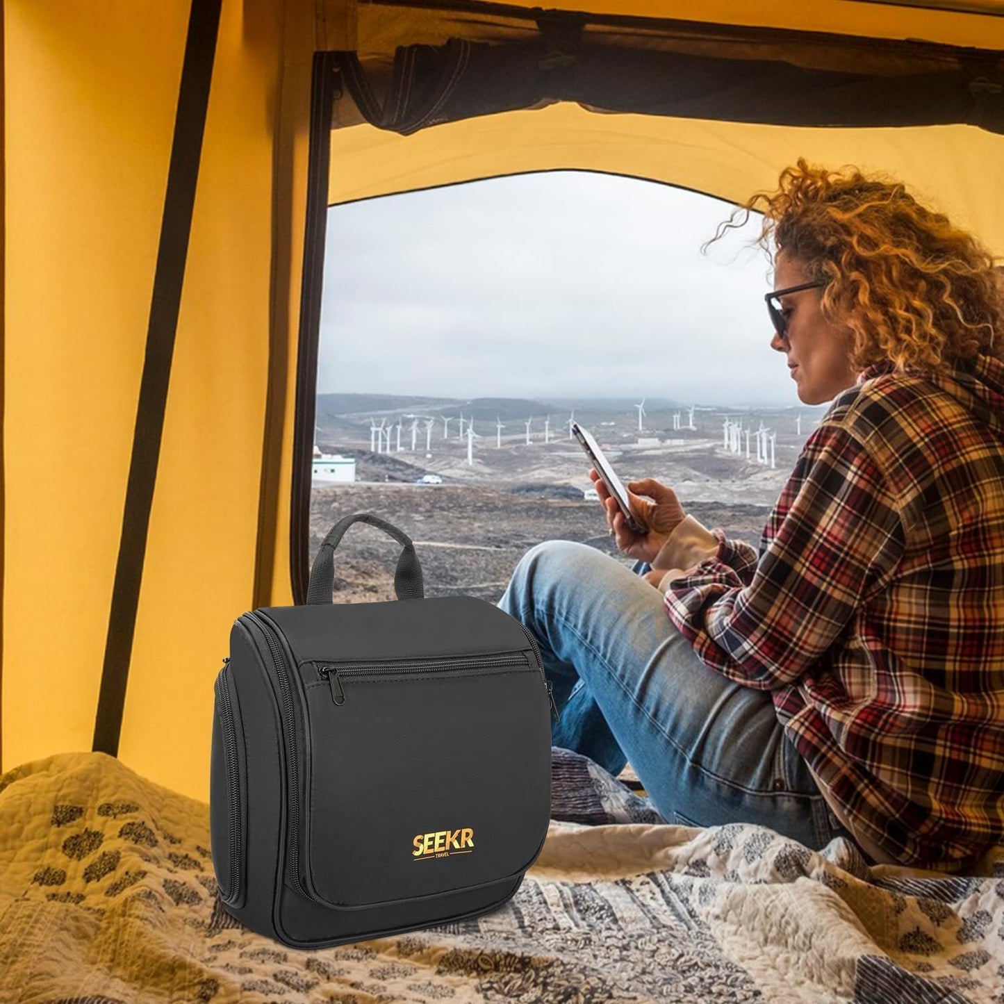 SEEKR Hanging Travel Toiletry Bag, Makeup Organiser, Expandable Compartments and Removable Pouches, for Toiletries, Cosmetics and Travel Essentials, Ideal for Luggage, Camping, Beach or Home (Black)