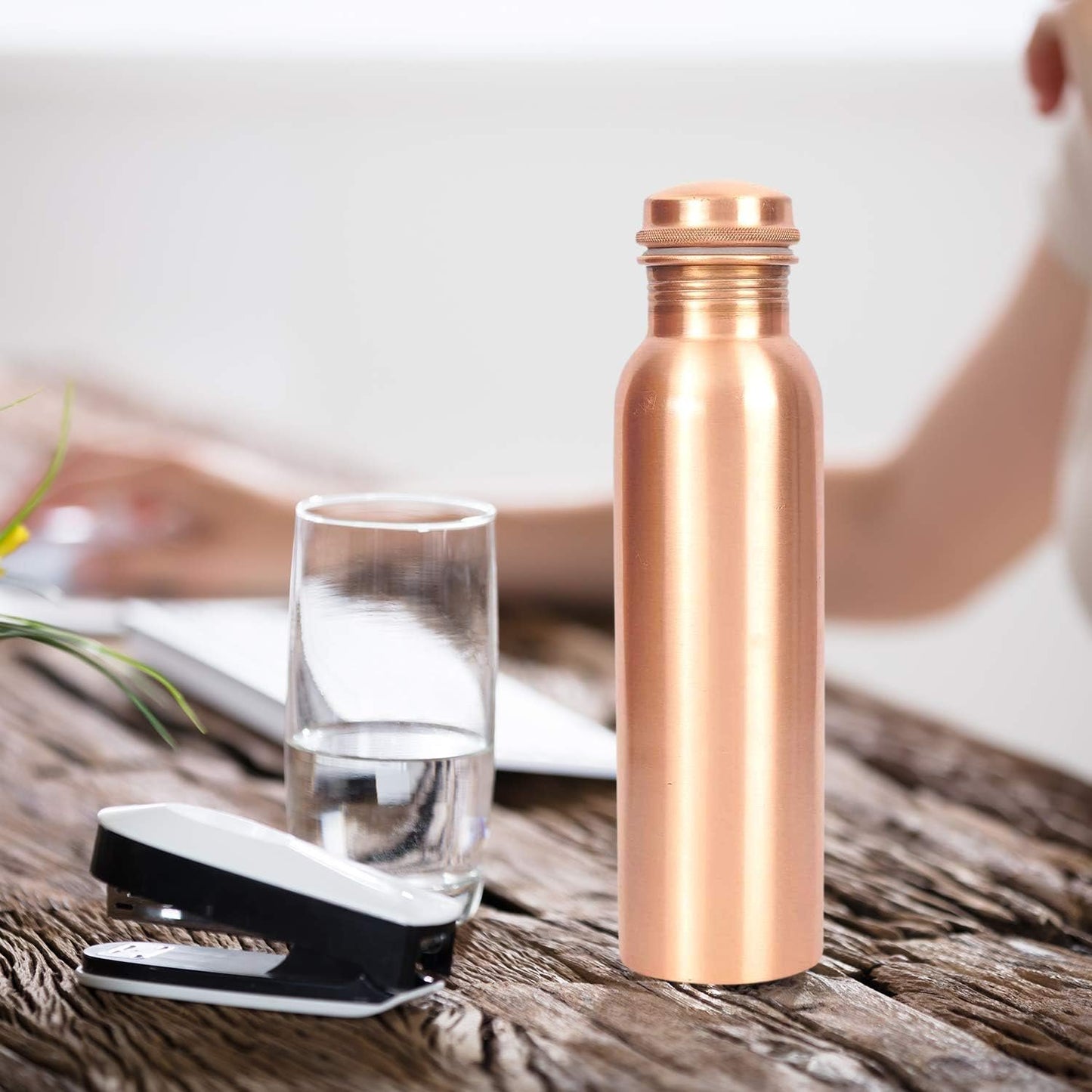Handcrafted Hammered Traditional Indian 100% Pure Solid Plain Copper Bottle for Yoga, Sports, Outdoors, Daily Use, Leak-Proof Ayurvedic 34 Oz Copper Pitcher
