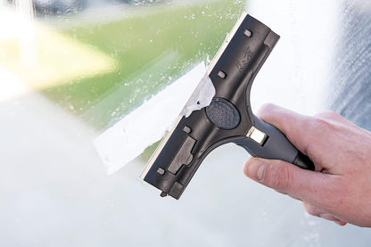 Unger Commercial ErgoTec® Ninja 6" Glass Scraper with Adjustable Head and Safety Cap – Ergonomic 2-in-1 Tool for Commercial Window and Surface Cleaning EN150