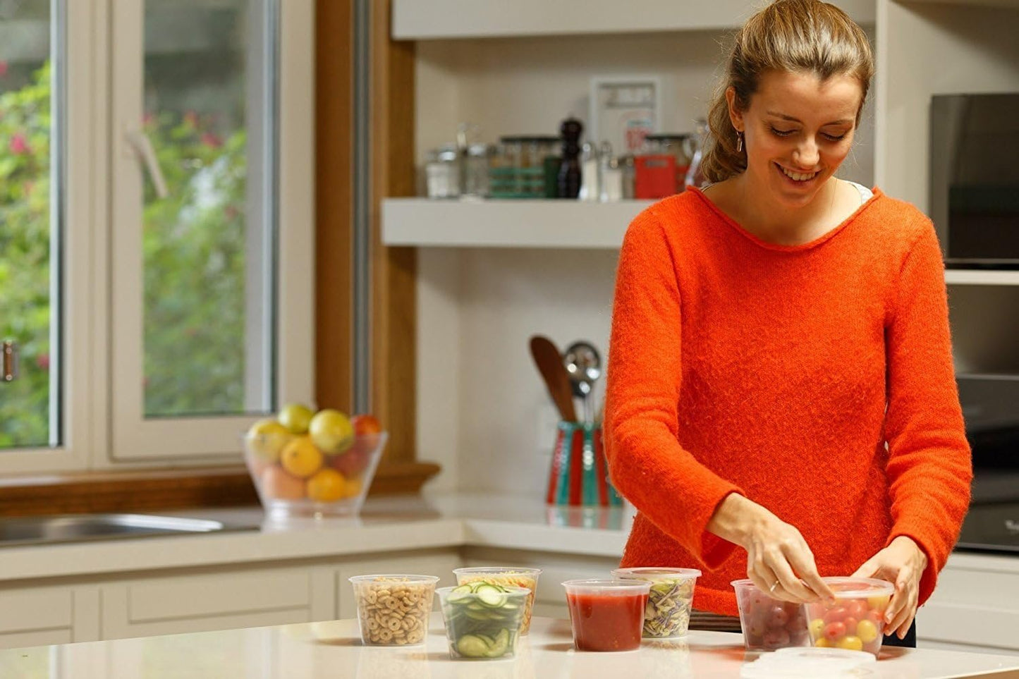 Plastic Food Storage Containers with Lids - Restaurant Deli Cups/Great for Slime, Party Supplies, Portion Control - Leakproof and Microwave Safe - BPA Free (40, 40 Pack, Circular, 16, Ounces)