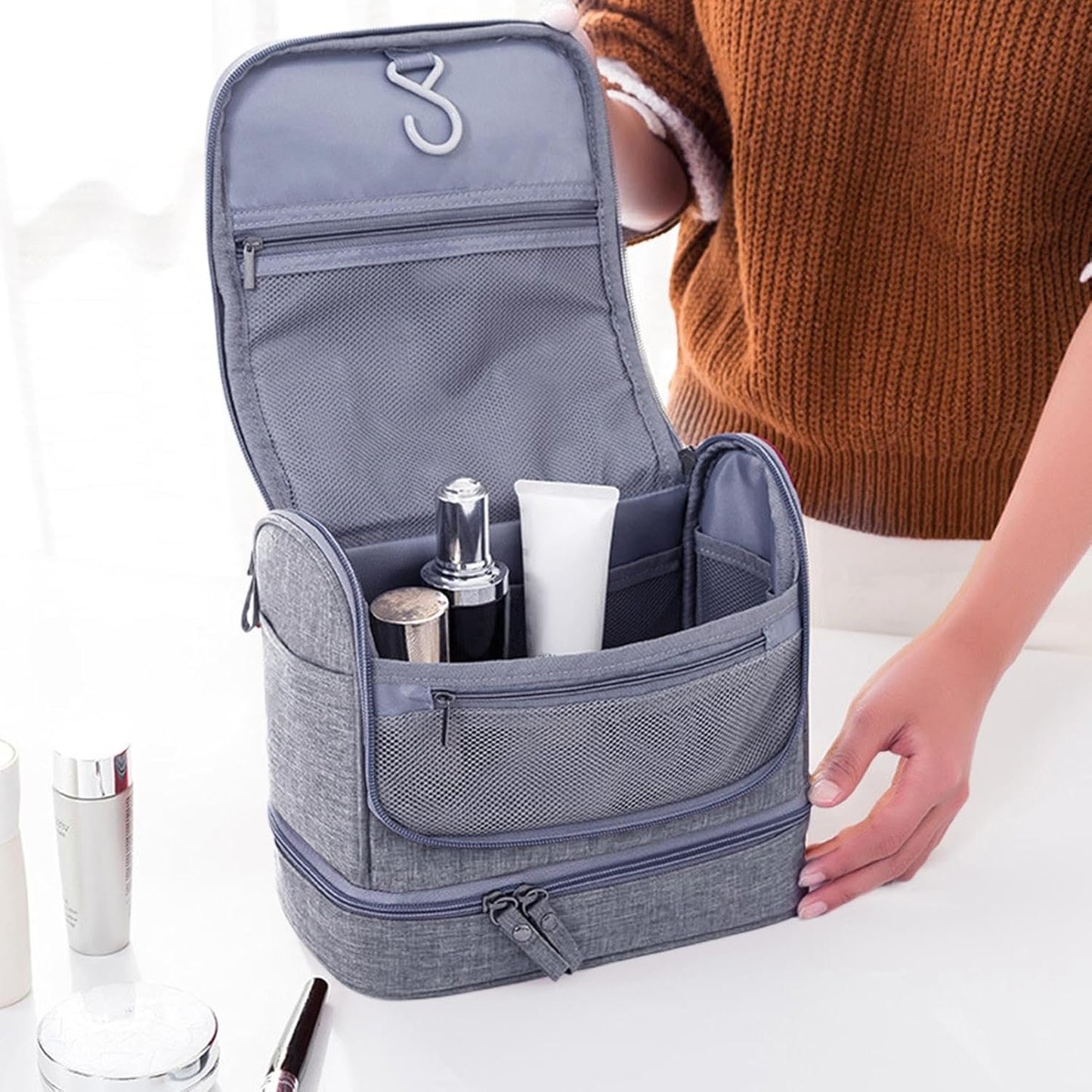 Travel Storage Bag, Compact Travel Organizer, Home Travel Organizer, Toiletry Storage Bag, Travel Hygiene Kit, Wet Dry Organizer, Travel Bag Storage With Hook for Home Travel, Gray, riferimento