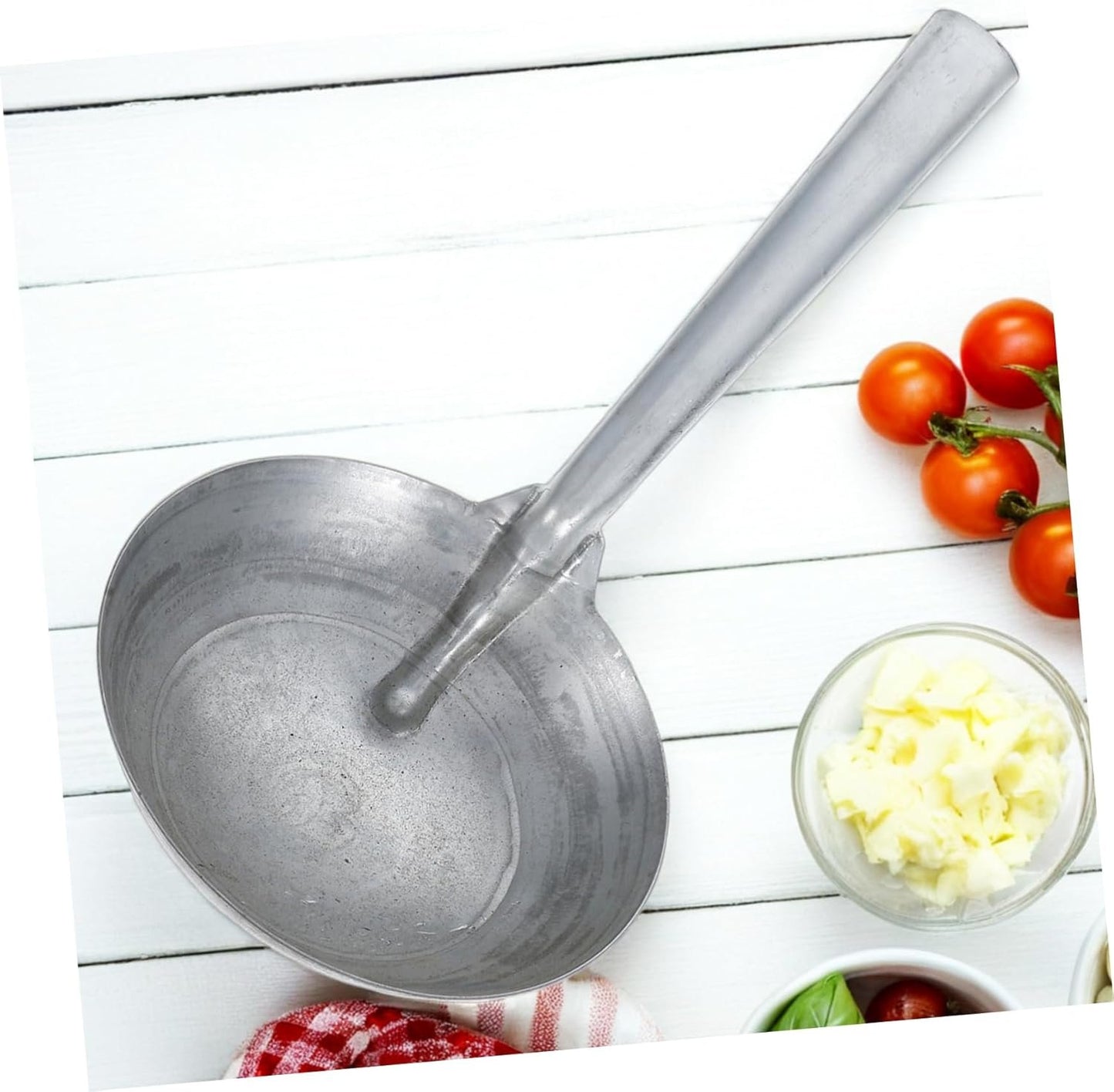 Abaodam Iron Water Ladle Scoop for Feeding and Watering Durable Heavy Duty Metal Construction with Ergonomic