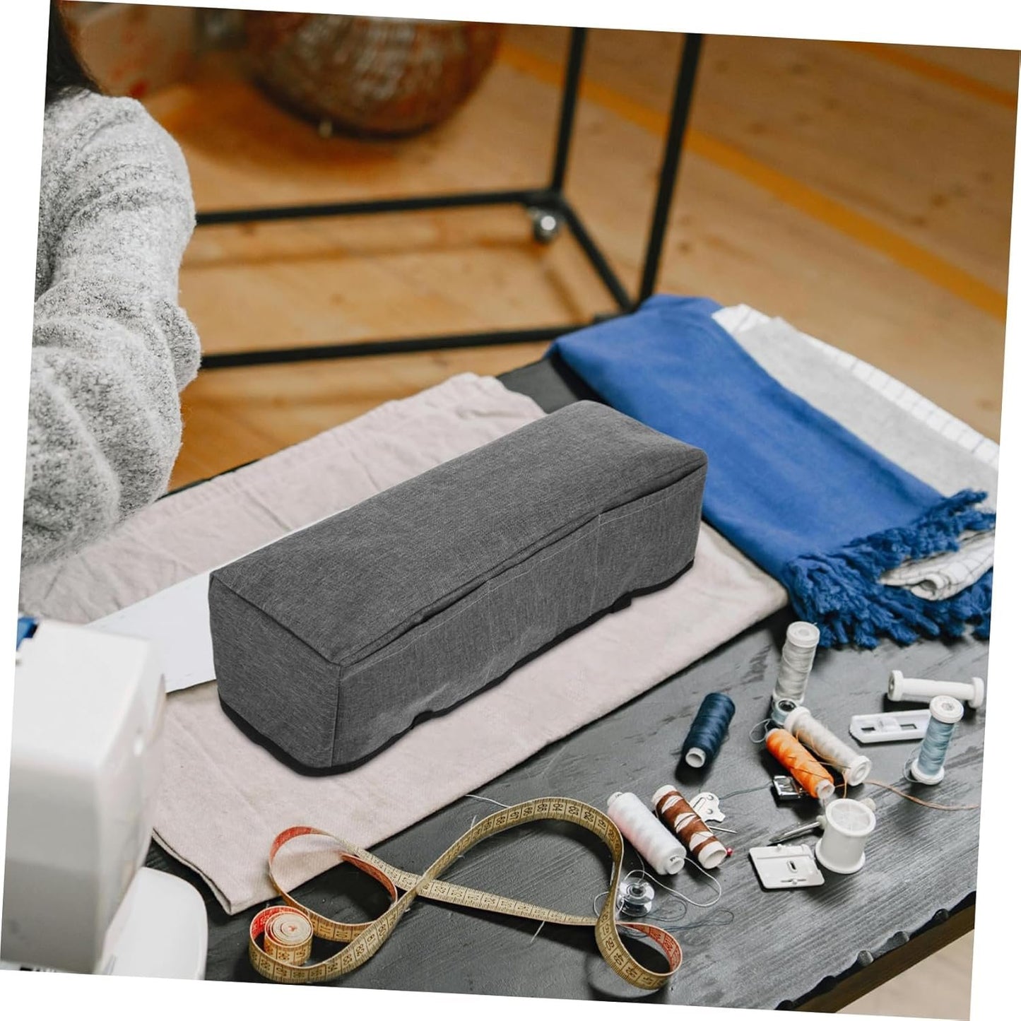 HOMOCONO Cutting Machine Dust Cover with Pockets Protective Storage for Crafting Lightweight and Easy to Handle Features Tool Pockets for Enhanced Organization for Maintaining Cleanliness