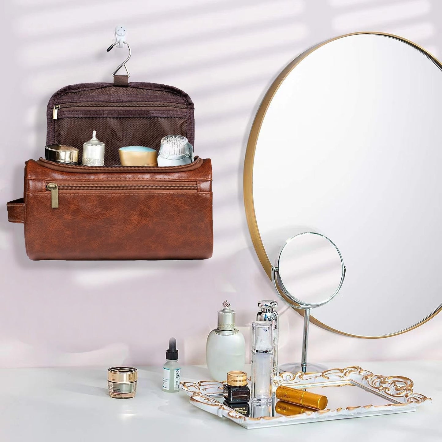 Leather Toiletry Bag for Men Hanging, Travel Toiletry Bag Organizer With Hook, Large Waterproof Cosmetic Travel Bag,Birthday Gifts for men, Shaving Kit Bag for Toiletries Accessories, brown, Fashion