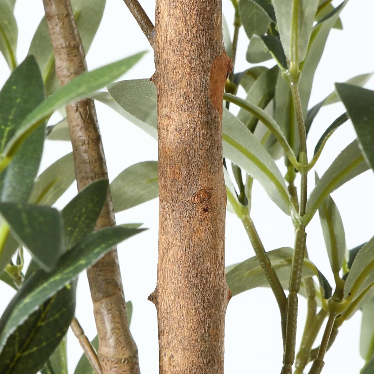 OAKRED Artificial Olive Tree 4ft, Lush Faux Olive Tree for Indoor with Natural Wood Trunk and Lifelike Fruits, Silk Tall Fake Olive Tree for Home Decor Office Living Room, 1Pcs