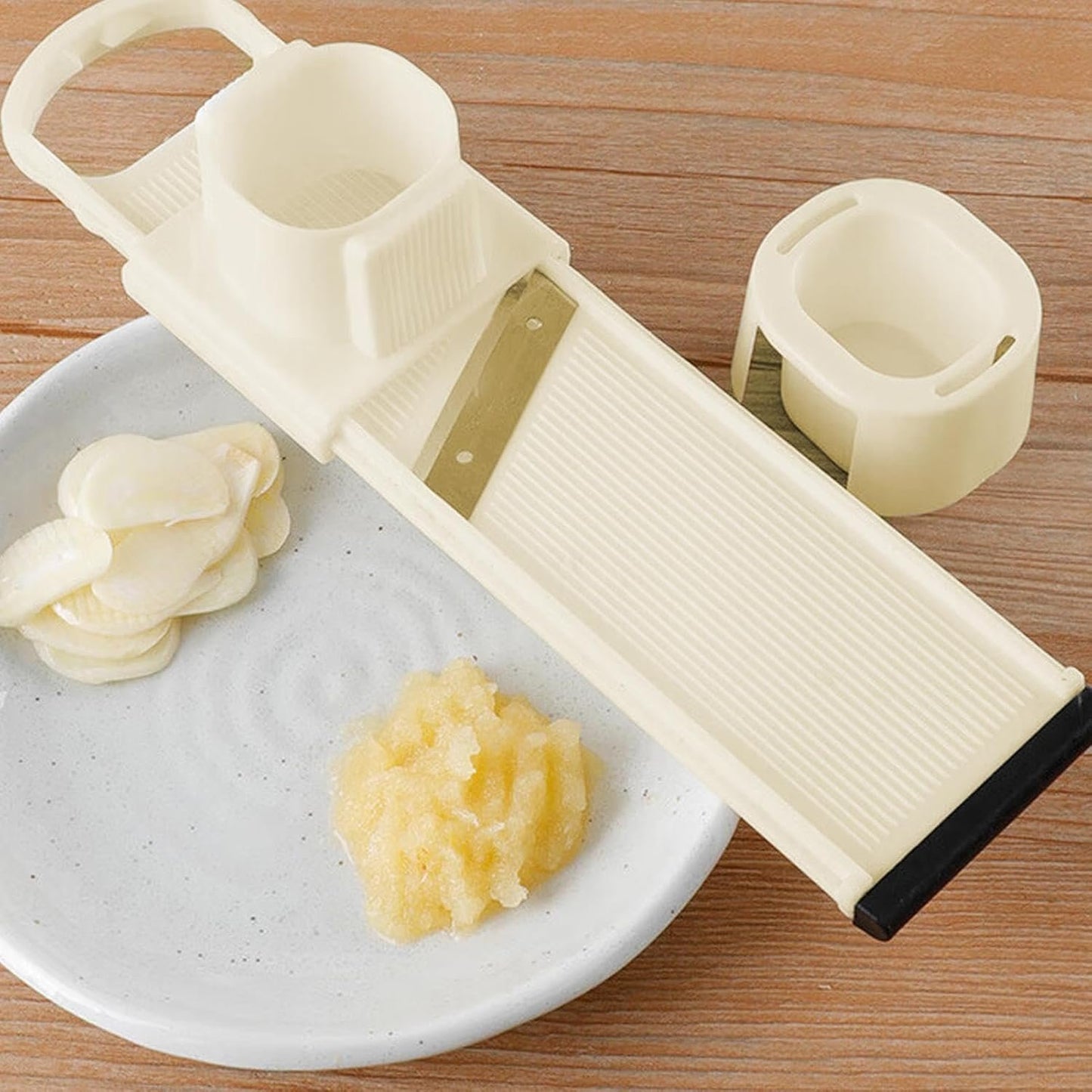 Garlic Slicer Super Thin - Food-Grade Garlic Cutter Chopper, Ultra-Thin Slicing Prep Tool - Vegetable Chopper Shredder, Multi-Functional Garlic Mincer Kitchen Gadgets for Home Chef