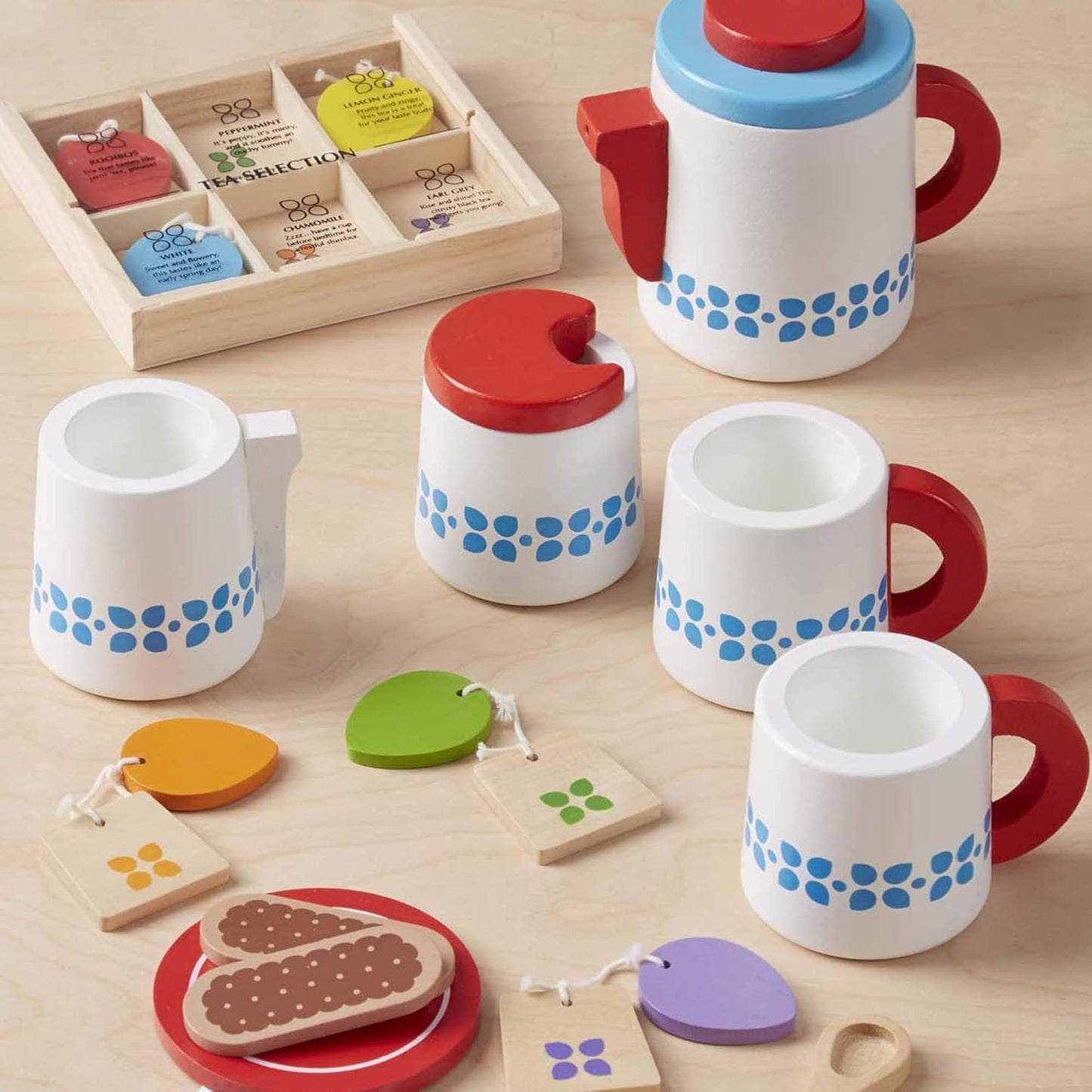 Melissa & Doug Steep & Serve Wooden Toy Tea Set, Wooden Toys, Kids Tea Set, Pretend Play, Play Food, Tea Party Set Kids Age 3+, Gift for Boys or Girls, Tea Set for 3 Year Old Girls