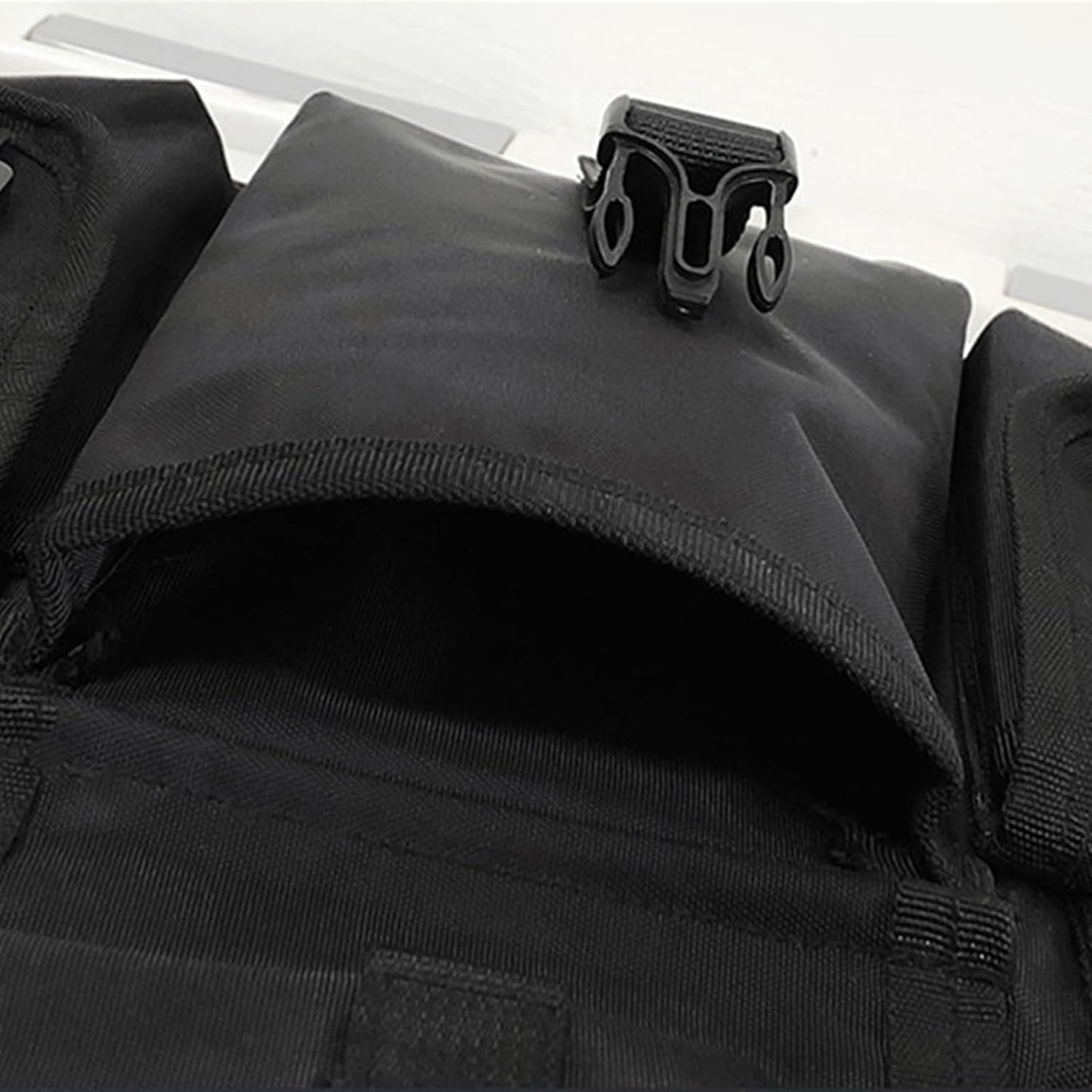 Vest Bag, Chest Pouch, Adjustable Shoulder Straps, Organizer, Multiple Pockets, Running Gear, Fishing Accessories, Outdoor Sports, Travel Gear, 28x23x2cm