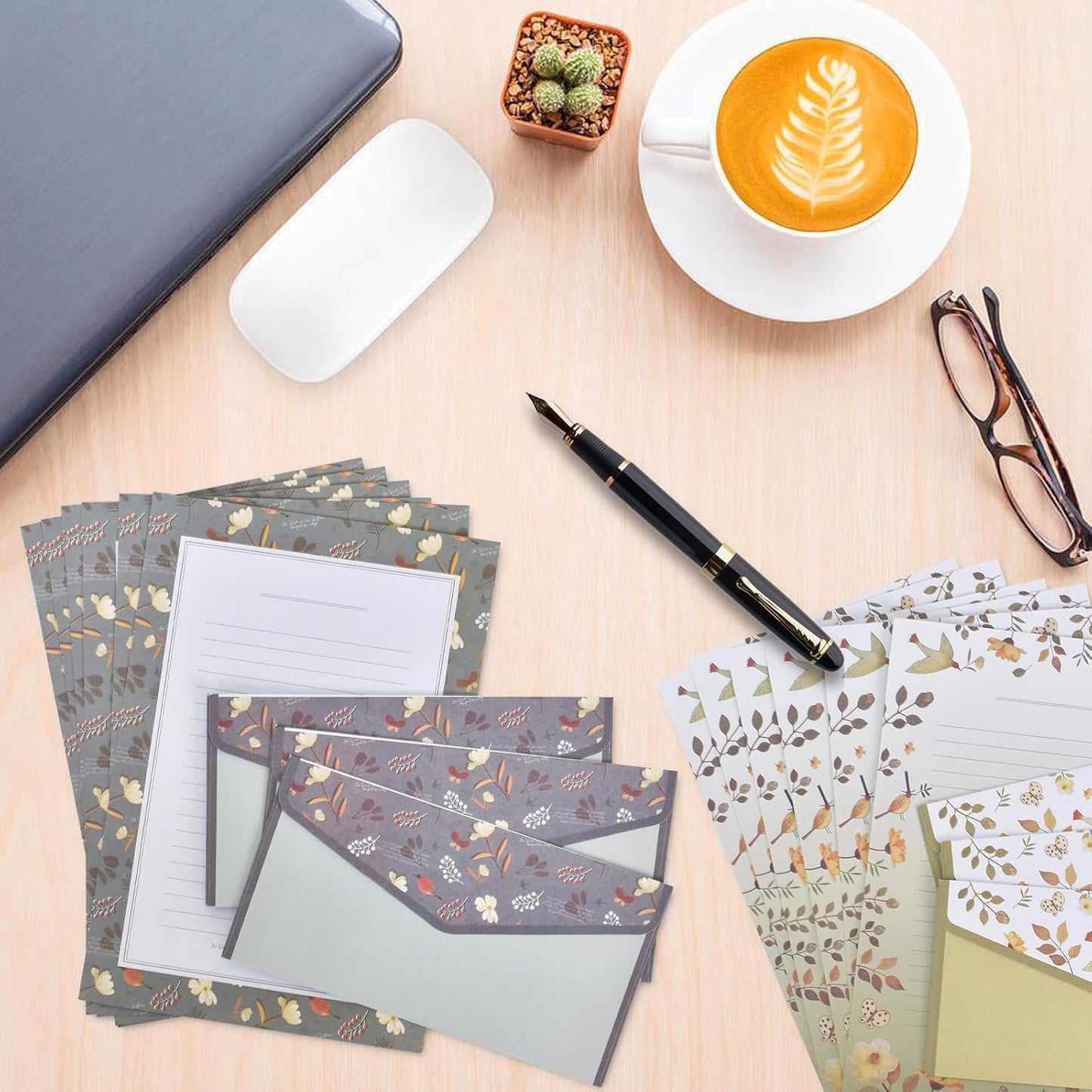 Lined Letter Paper Stationery Paper and Envelopes Set, 36Pcs A5 Floral Animal Lined Writing Paper with 18Pcs Envelopes,A5 Writing Paper and Envelopes Set,Lined Stationery Writing Paper with Envelopes