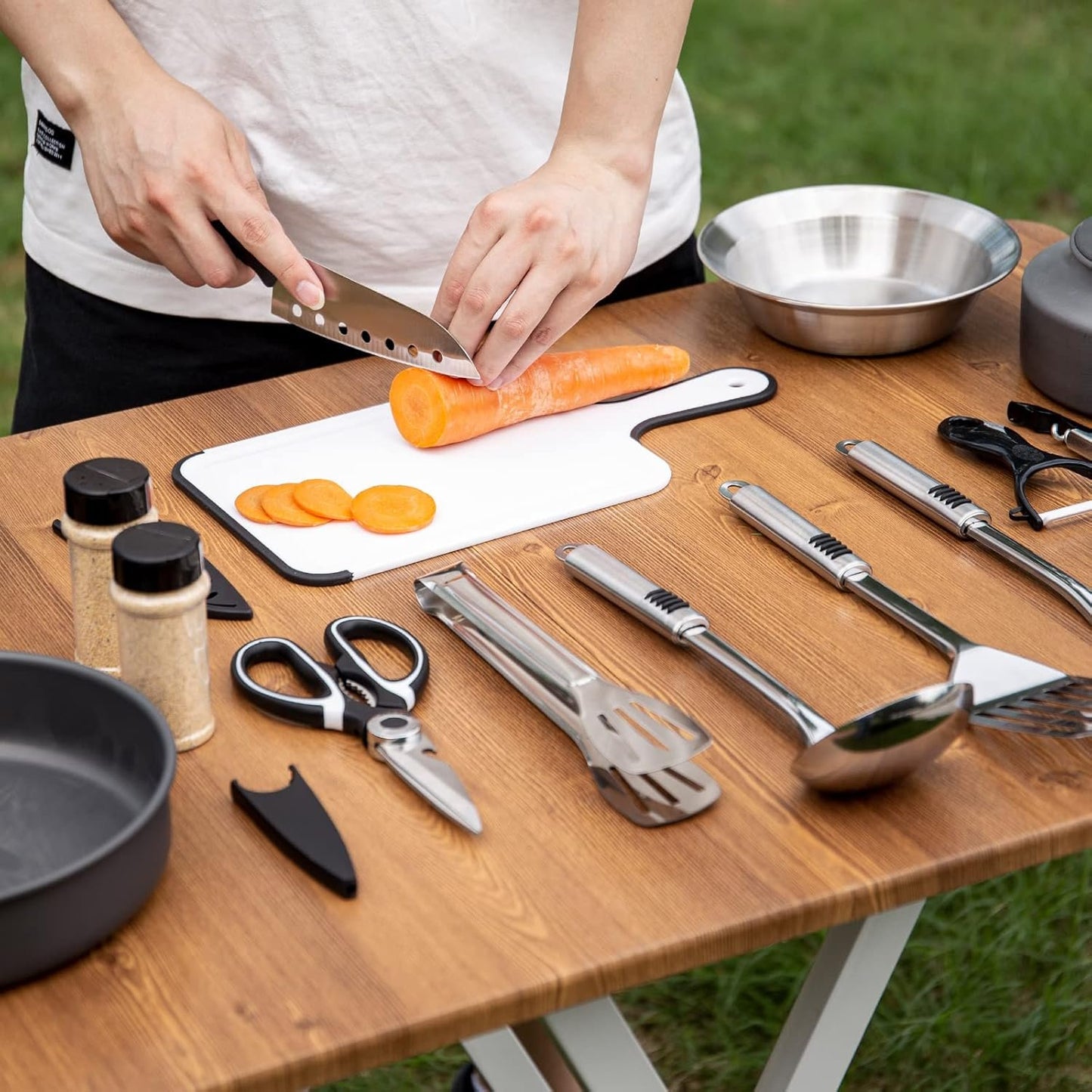 Odoland 14pcs Camping Kitchen Utensils Set, Portable Outdoor Cooking Utensil Mess Kit with Water Resistant Organizer Case for Backpacking BBQ Camping Hiking Travel