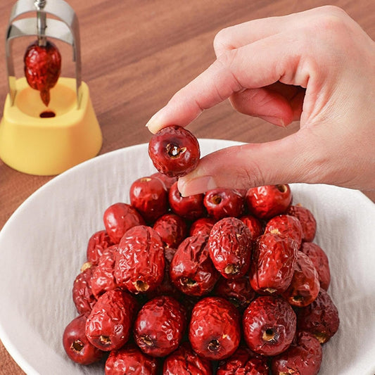 Manual Cherry Pitter – Cherry Remover Kitchen, Multi-Purpose Fruit Tool, Practical and Easy to Use, Manual Tool for Olive Grapes Jujube Hawthorn, Compact Gadget for Home Use