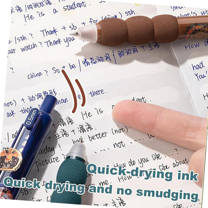 WEZCHUGHAOL Capybara Ballpoint Pens, Cute Erasable Ink Pens, 0.5mm Fine Point, blue Ink, Set of Pens (Brown)