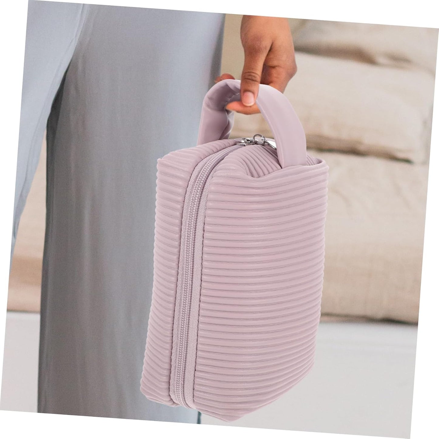 Cosmetic Bag Hand Makeup Bag Make Up Bag Bags Capacity Makeup Bag Make Up Bag Make up Bag Toiletry Bag Tote Bag for Makeup Accessory Pink Leather, pink, modern