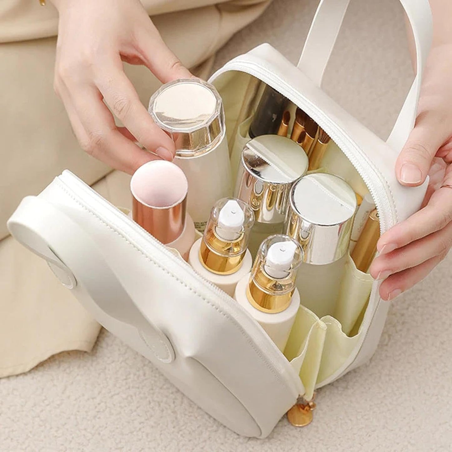 Toiletry Bag | Toiletry Bag for Women | Large PU Leather Organizer - Toiletry Bag with 2 Compartments and 6 Pockets - Water-Resistant Portable Hygiene Bag for Makeup - Travel Companion, White