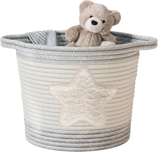 Zenna Home Cotton Rope Storage Basket with Star Boucle Patch, Round, 10"x10"x8", Ivory with Grey Trim, Decorative & Multi-Purpose for Home Organization