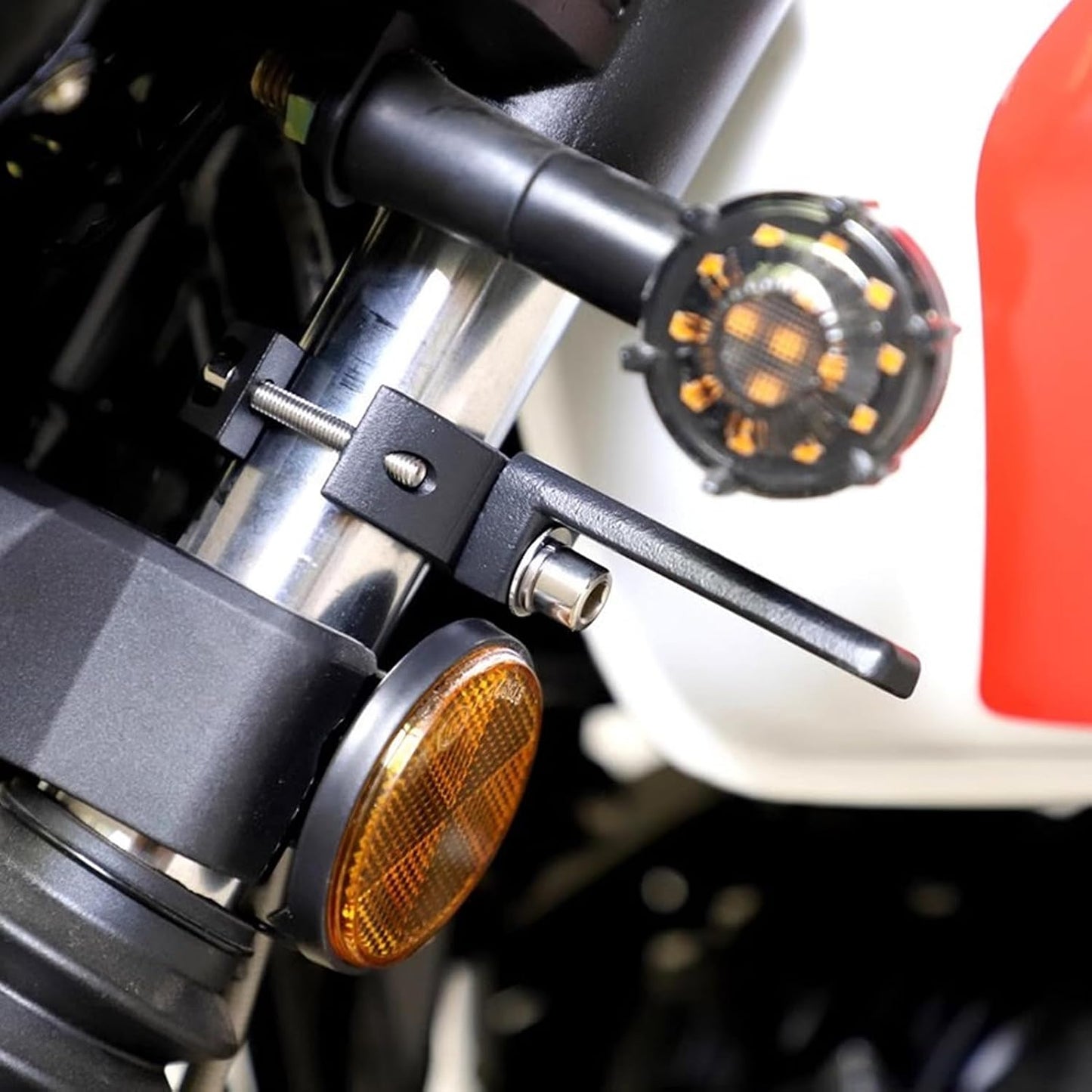 Generico Motorcycle Spotlight Mount, Fog Light Bracket, Versatile Motorcycle Tube Clamp, Adjustable Headlamp Holder, Easy Install for ATV, Bikes, Adventure and Night Riding