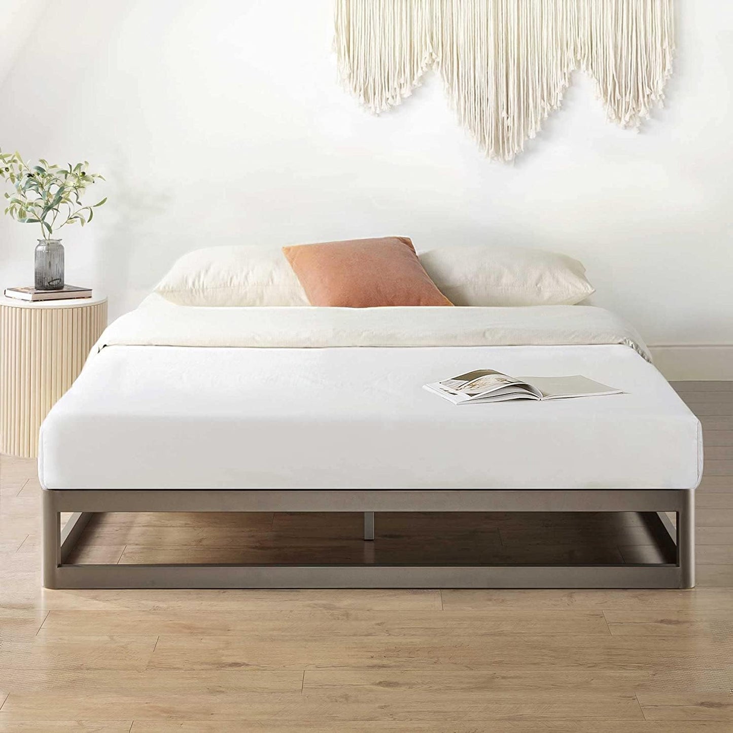 Zinus Metal Queen Bed Frame 22cm Grey Gunmetal Bedframe Base, 5Yrs Warranty, Steel Slat Mattress Support, Bedroom Furniture
