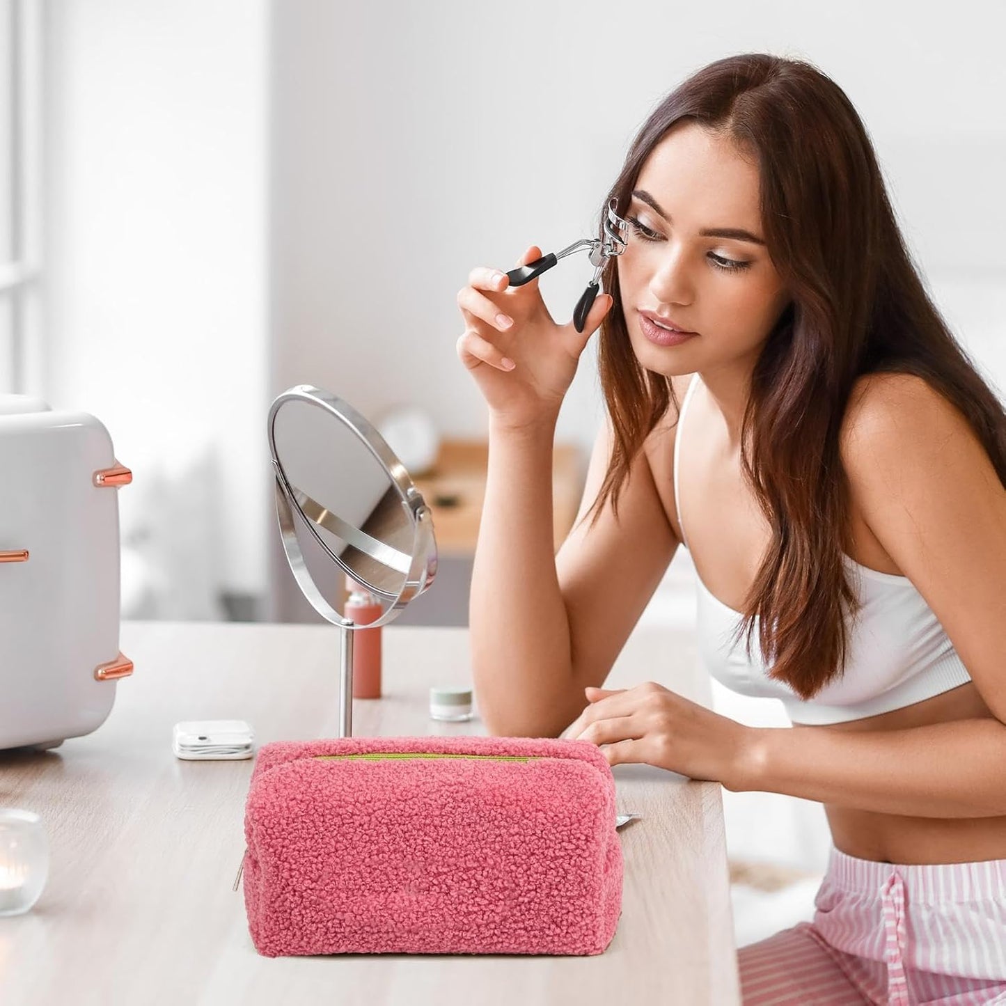 Soft Makeup Bag, Travel Toiletry Pouch, Large Capacity Cosmetic Case, Protective Beauty Organizer, Portable Storage Holder, For, Brushes, Accessories, Daily Use, Travel, pink, Please refer to
