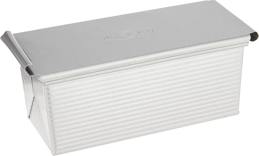 USA PAN 1170PM Bakeware Small Pullman Loaf Pan with Cover, 9 x 4 inch, Nonstick & Quick Release Coating, Made in The USA from Aluminized Steel Silver