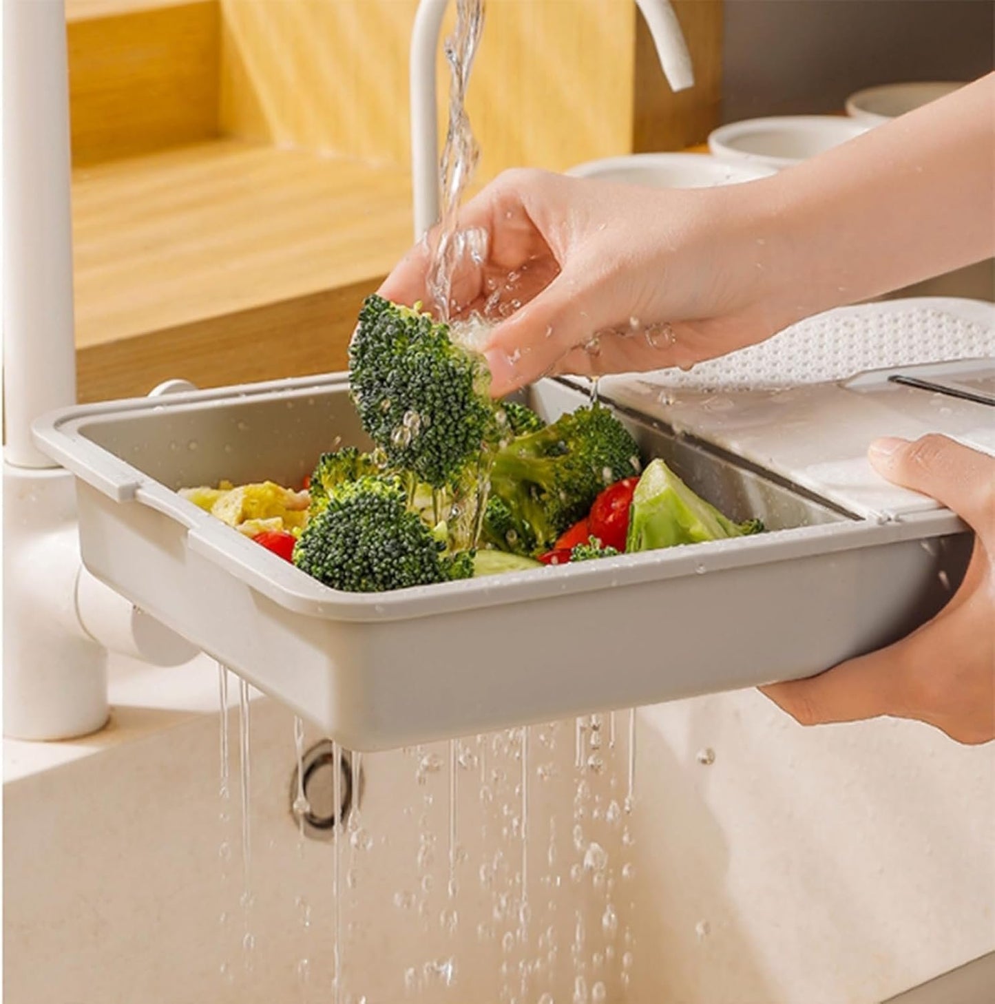 6 In 1 Multi-Functional Grater & Drainer Cutting Board With Containers Lids And Graters, Easy To Clean, Suitable For Cheese, Fruits, Vegetables Health Food Enthusiasts Light Meals, Salad Lovers(1set)