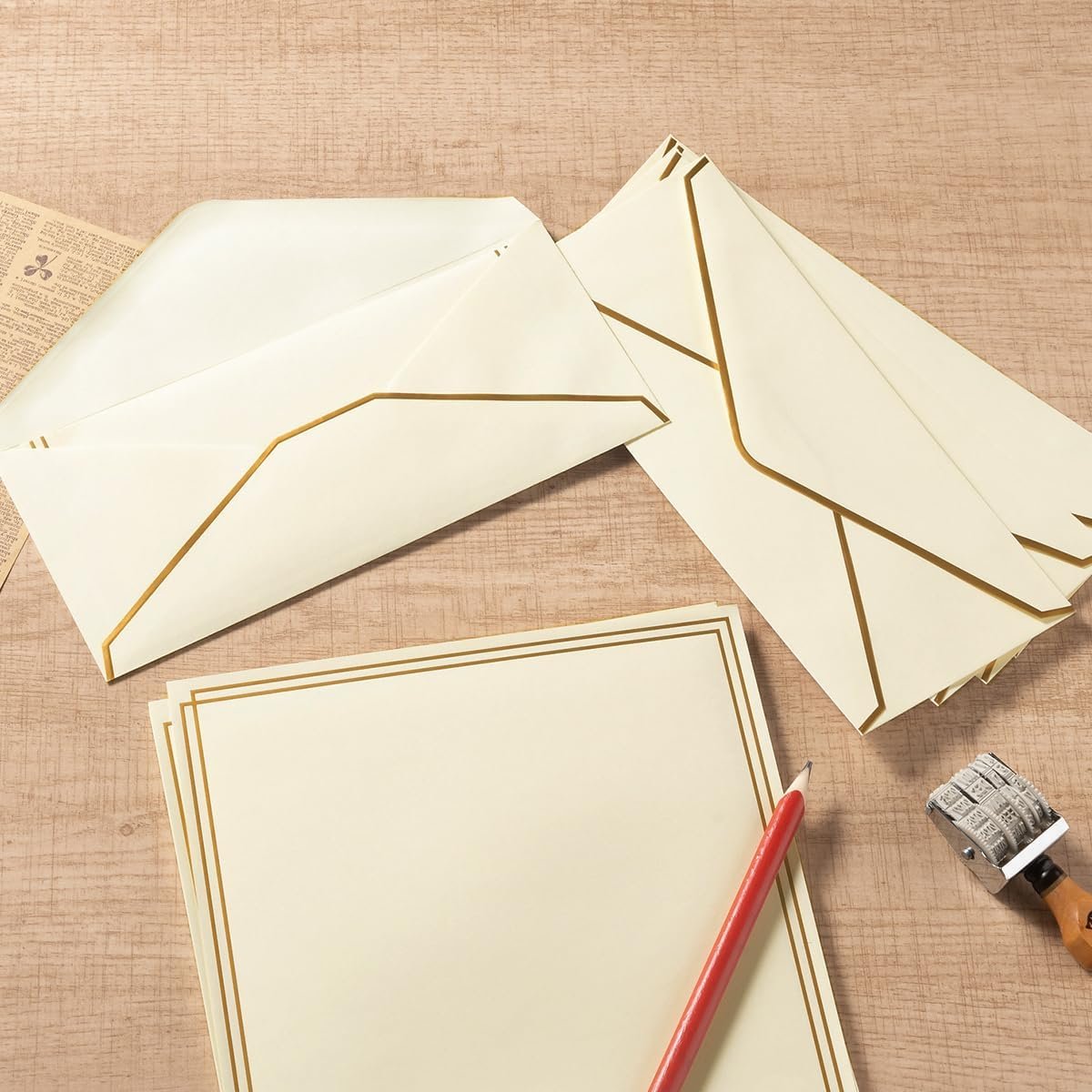 Topeen 50 Pack Stationery Set with Gold Border, #10 Business Envelopes and 8.5x11 Paper Sheets and Stickers for Writing Letters (Cream Color, 8.5x11 Inches)