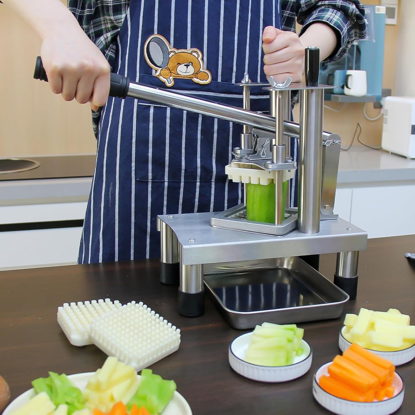 Commercial French Fry Cutter,Stainless Steel French Fries Machine,Heavy Cutter Vegetable Chopper,with 3 Replacement (1/2 Inch, 3/8 Inch and 1/4 Inch Blades),for Restaurants and Home,for Potato,Onion