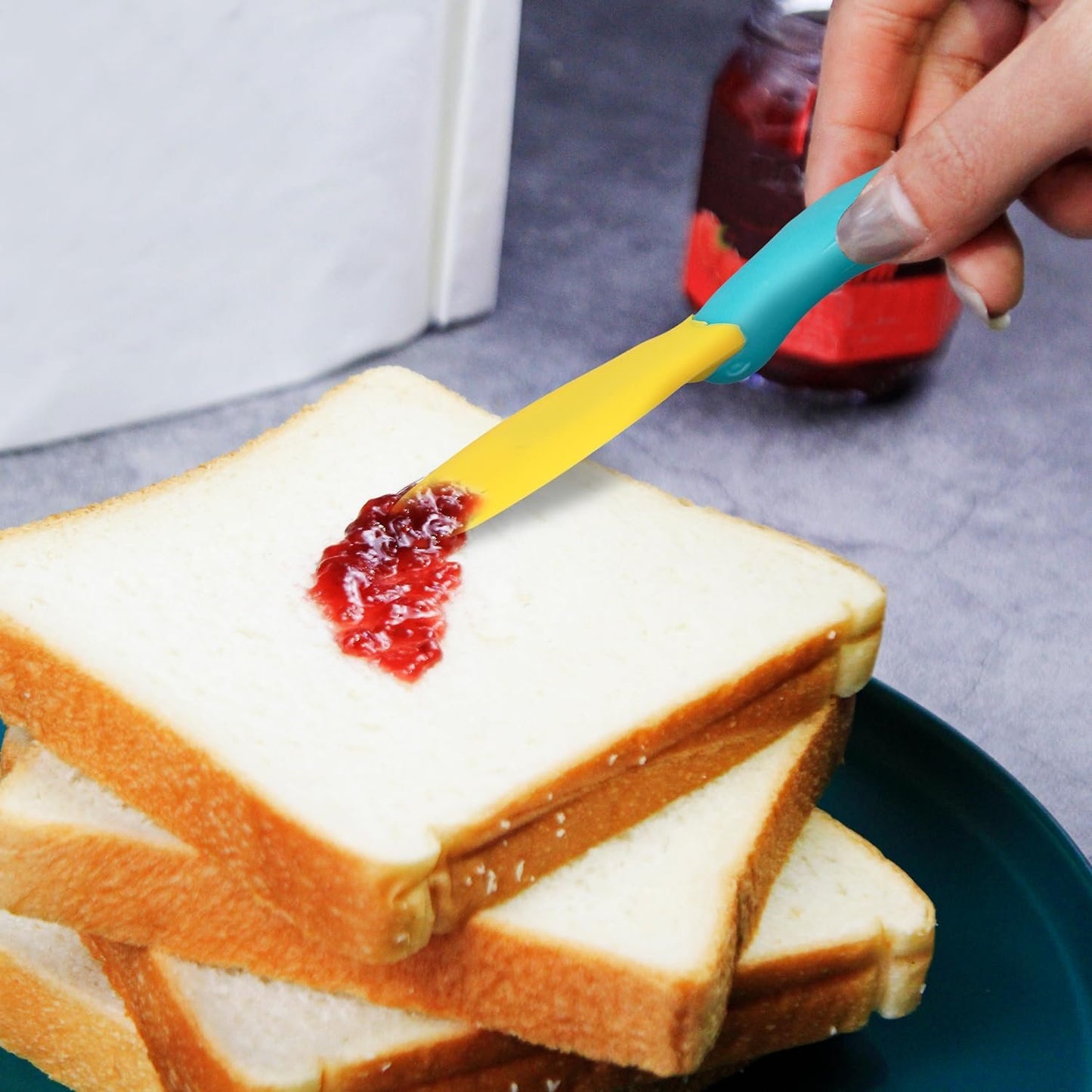 3pcs Platypus Jar Spatula, Cute Silicone Jam Scraper Multi-Purpose Peanut Butter Spoon with Long Handle Funny Kitchen Gadgets Spreading Tool for Cream Sauce Cheese Toast Food