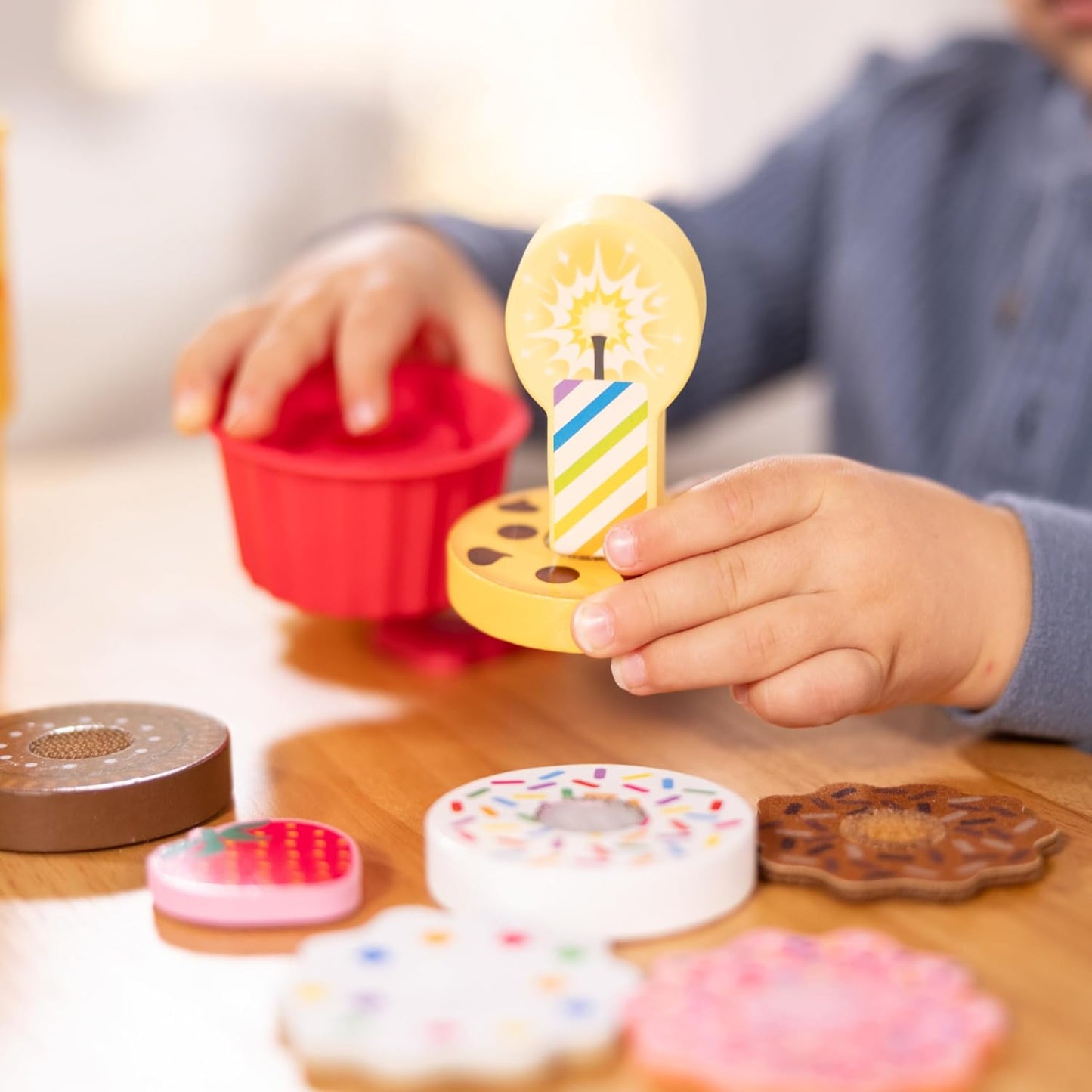 Melissa and Doug - Play to Go - Cake & Cookies Play Set