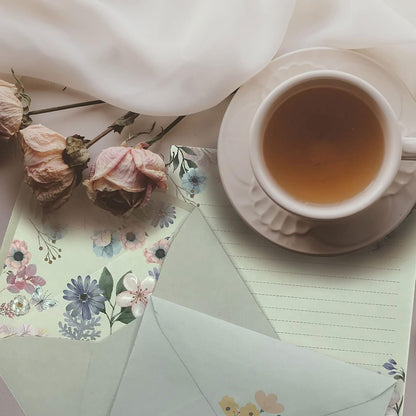 SCStyle Stationary Paper and Envelopes Set Contain 48Sheets Writing Paper 5.9X7.7Inch+24 Pcs A6 Cute Envelopes 4x6Inch with Water-Based Adhesive,Unique Flower Design-Stationary Set for Writing Letters