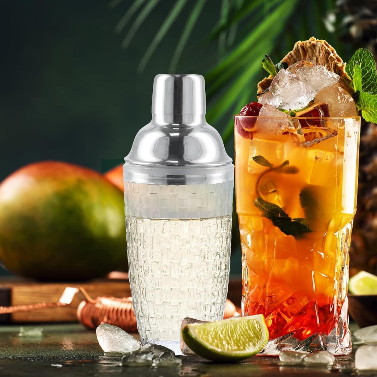 YILANJIN Glass Cocktail Shaker Set, 500 ml Professional Drinking Shaker with Strainer, Clear Stainless Steel Bar Shakers for Whiskey, Reusable Martini Glasses for Wedding, Dining, Home (Silver)