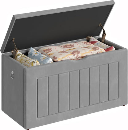 HOOBRO Storage Chest, 80 cm Velvet Upholstered Toy Chest, Sturdy Storage Bench, Storage Trunk with Safety Hinges and Pull Rings, Shoe Bench for Kids Room, Bedroom, Living Room, Gray GY208CW01
