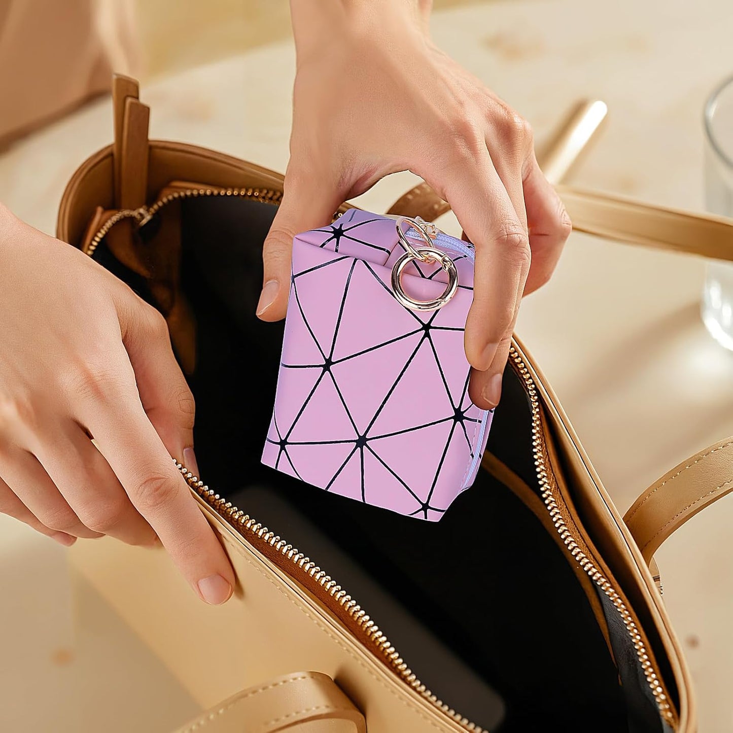 Women's Make-up Bag, Small PU Makeup Bag for Cosmetics, Women's Multifunctional Makeup Bag, Portable Travel Toiletry Bag, Waterproof Toiletry Bag, Gift Ideas, A-pink, Lipstick Organizer Bag