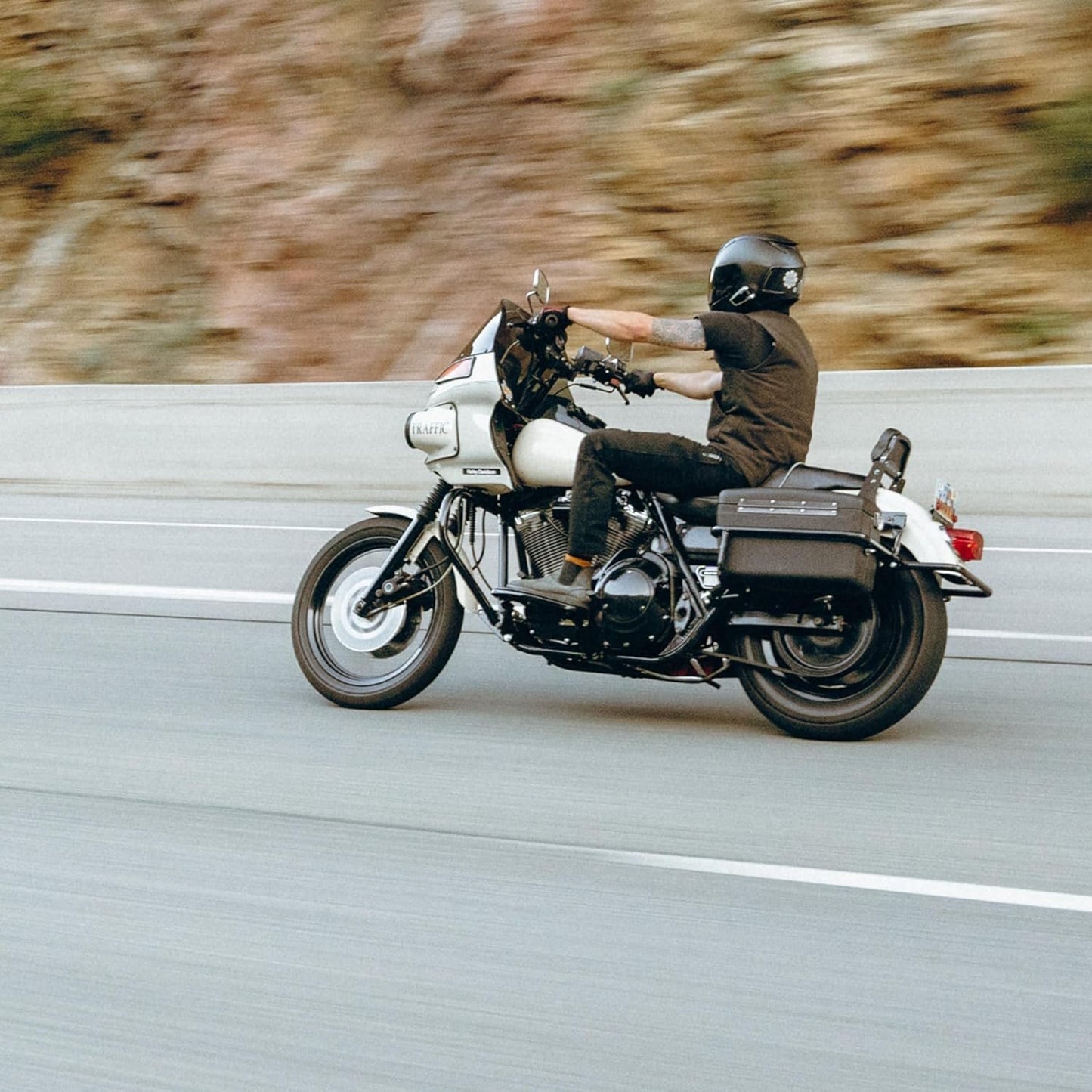 Freakmount - 2.0 Magnetic Motorcycle Phone Mount - Compatible with Harley Davidson - Premium Billet Aluminum Holder for Gas Tank - High-Speed Magnet Accessories - Fits Most Phones, Black