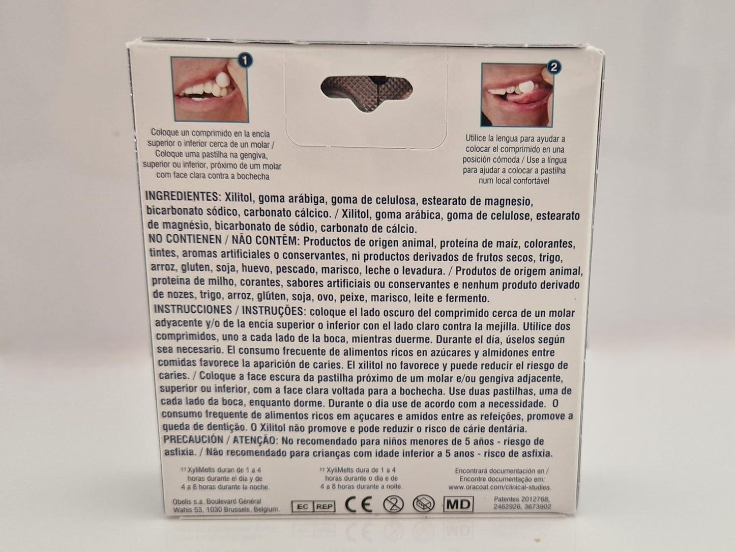 OraCoat XyliMelts 40 Adhesive Pads Against Caries and Oral Dryness - Mild Mint
