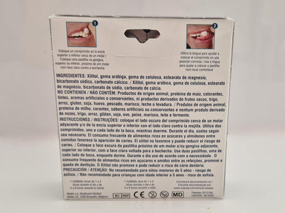 OraCoat XyliMelts 40 Adhesive Pads Against Caries and Oral Dryness - Mild Mint