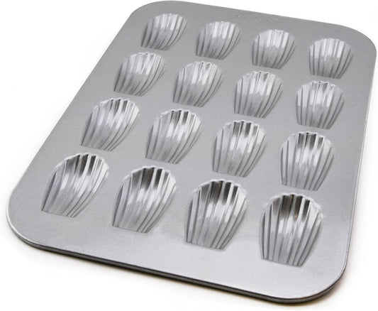 USA Pans Bakeware Madeleine Warp Resistant Nonstick Baking Metallic Pan with 16 Wells