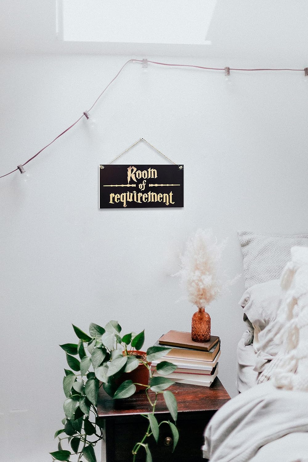 CARISPIBET Room of Requirement Home signs house décor home decorative signs for fans fantasy and wizardry theme welcome sign 6" x 12"